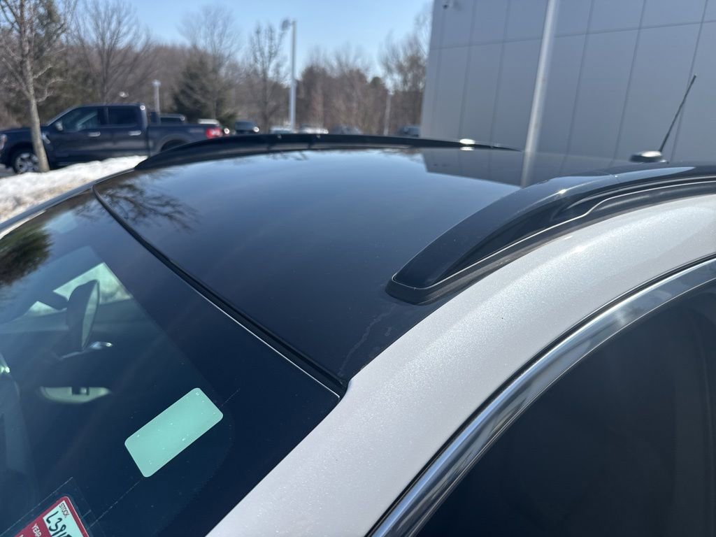 Used 2024 Buick Encore GX Sport Touring w/ Comfort Package image 12