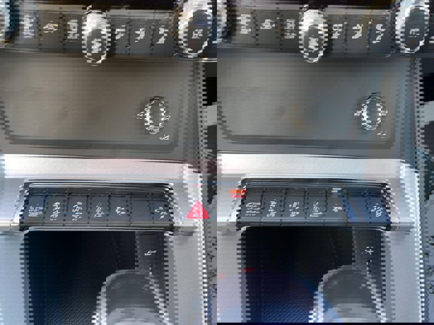 Used 2025 Audi Q3 2.0T Premium image 20