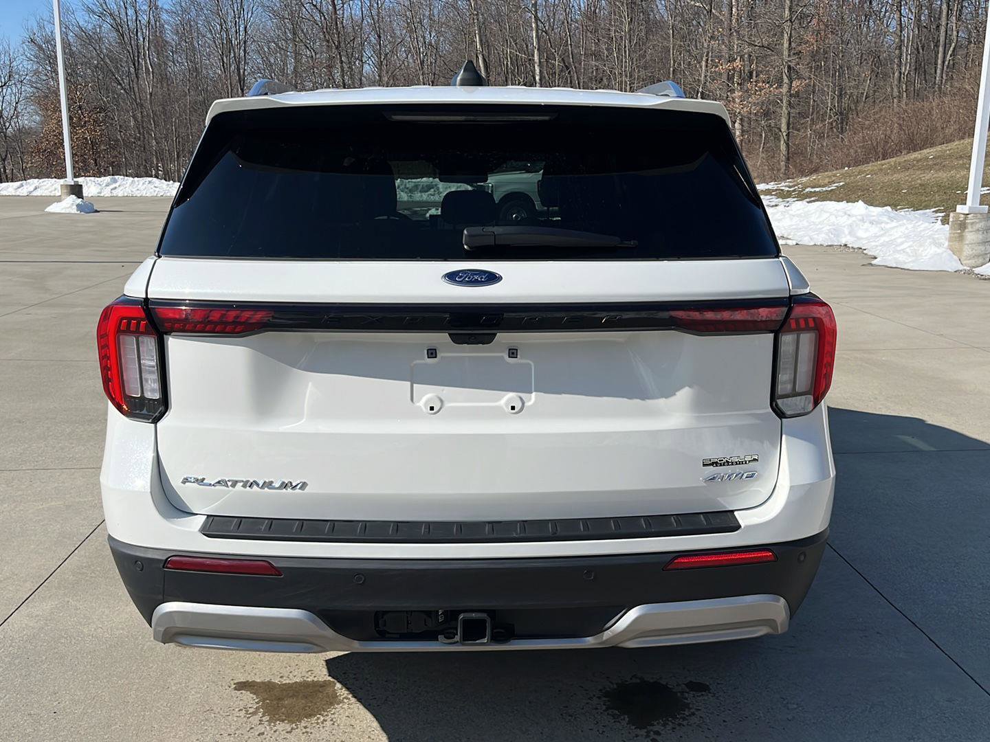 Used 2025 Ford Explorer Platinum image 6