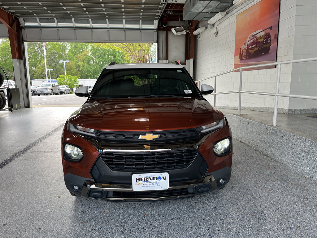 Used 2021 Chevrolet TrailBlazer ACTIV w/ Sun and Liftgate Package image 2