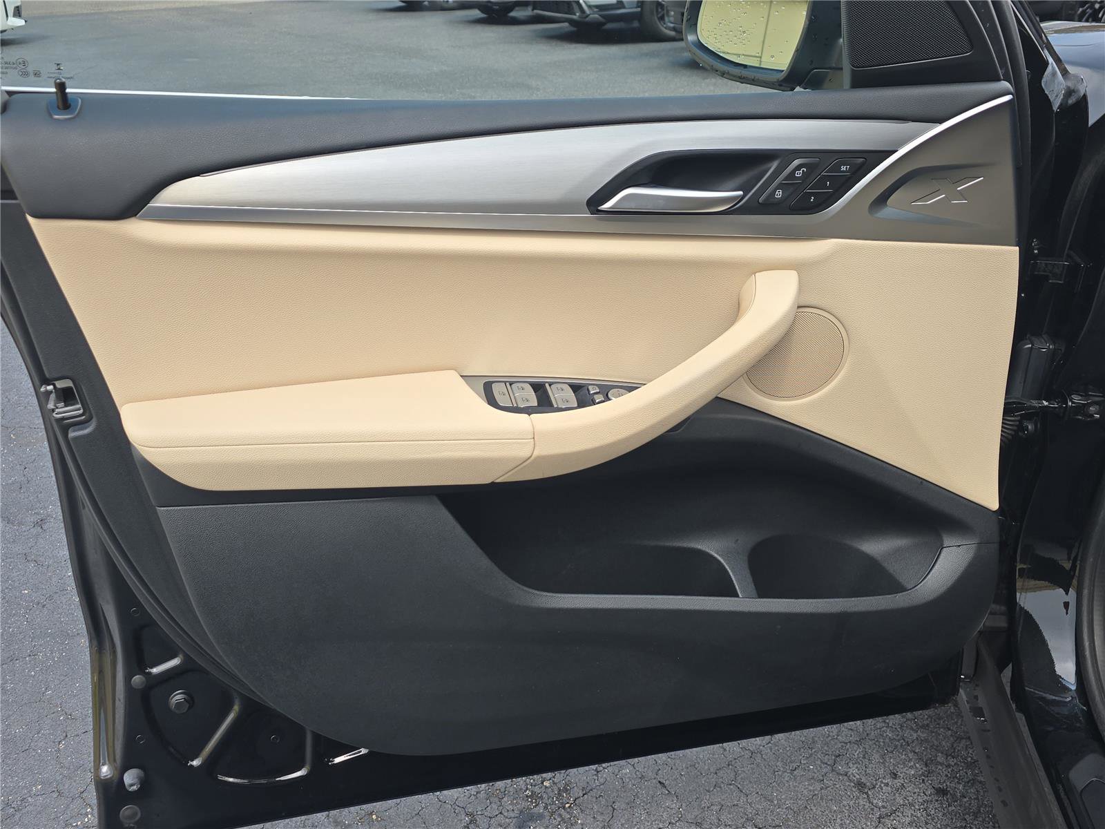 Used 2024 BMW X3 xDrive30i w/ Convenience Package w/ZPA image 15