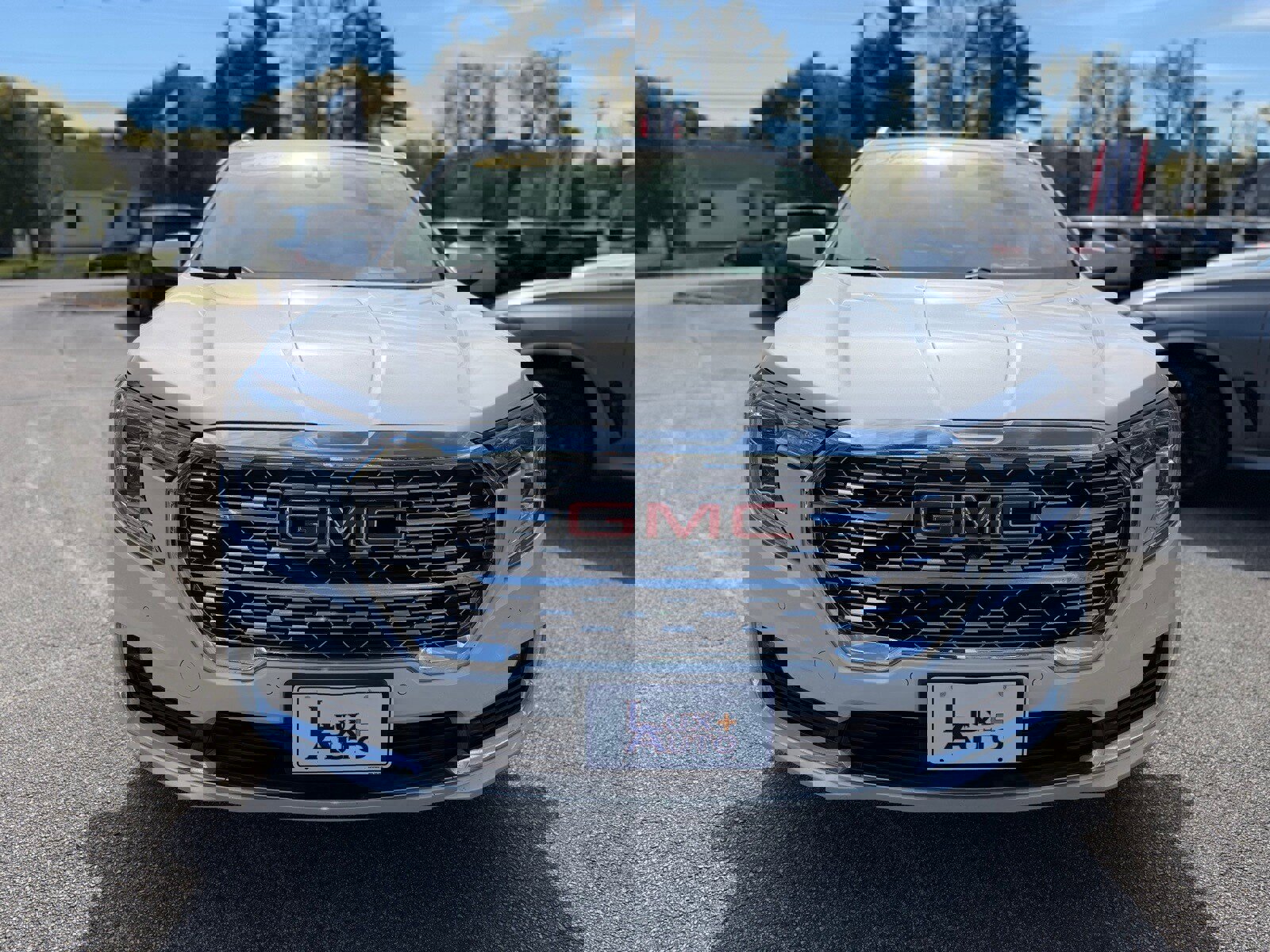 Used 2023 GMC Terrain Denali w/ Denali Premium Package image 8