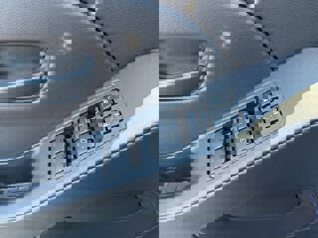 New 2026 Nissan Frontier S image 11