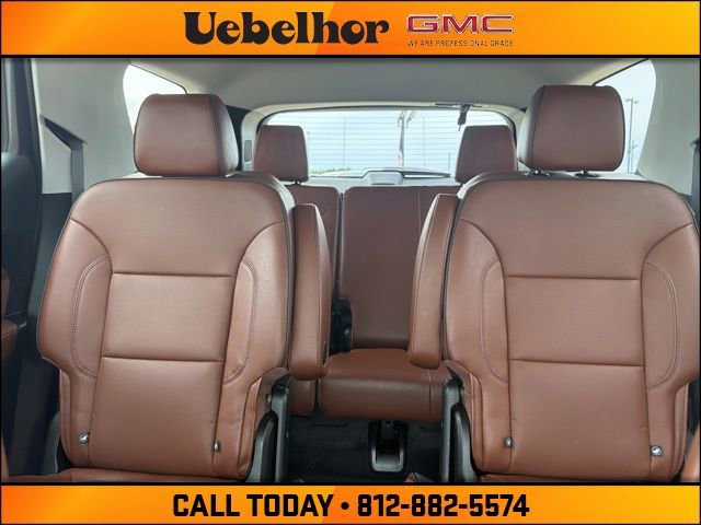 Used 2020 Chevrolet Traverse High Country w/ LPO, Floor Liner Package AWD/4WD image 24