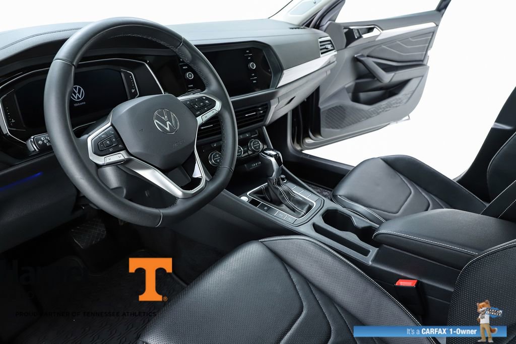 Used 2024 Volkswagen Jetta SEL FWD image 19