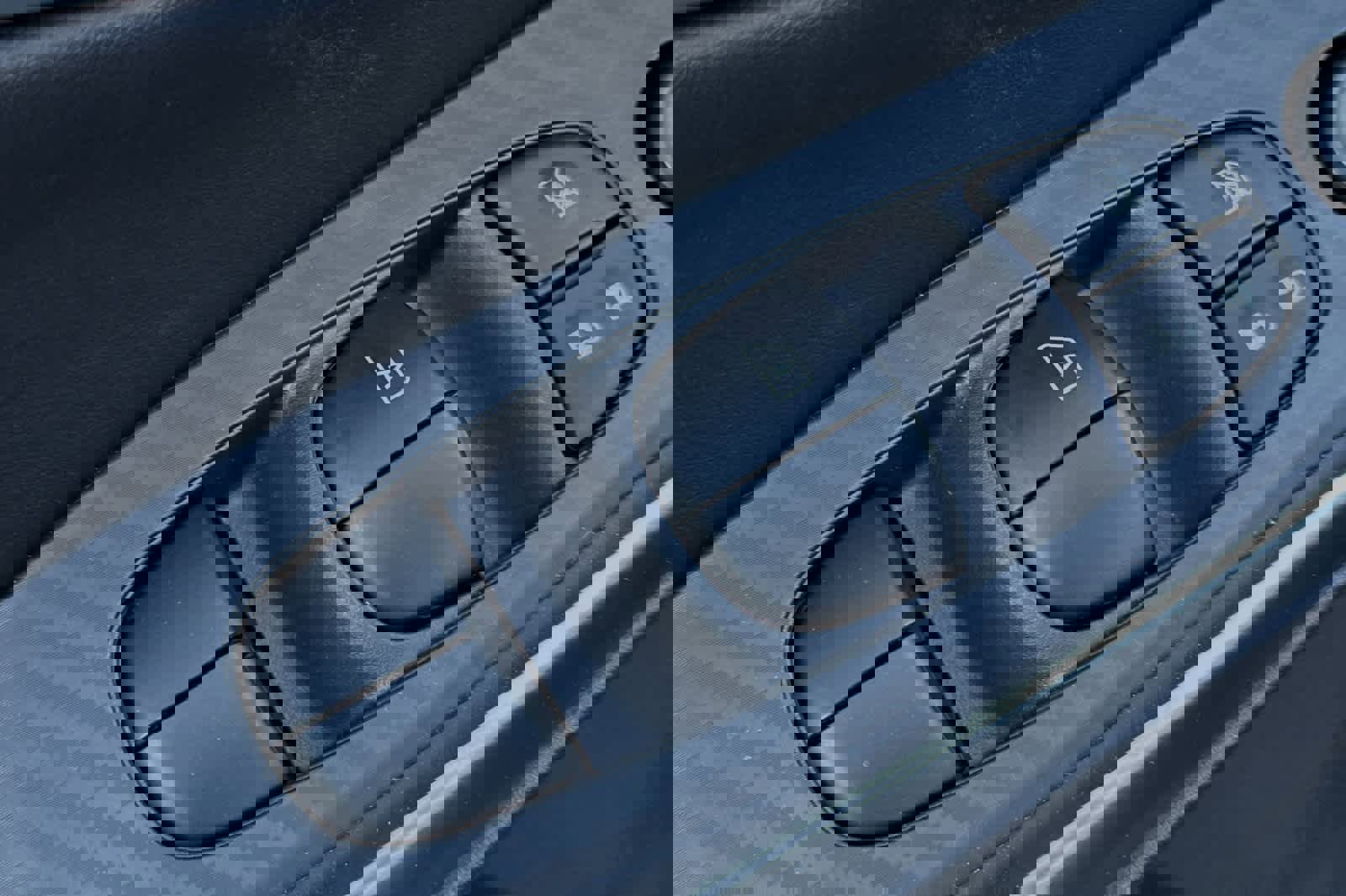 New 2025 Nissan Sentra SR image 14