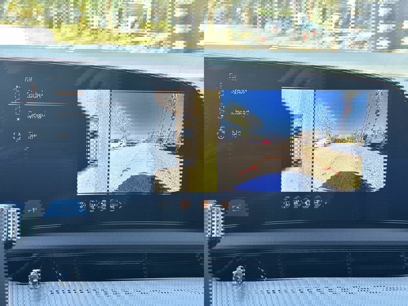 Certified 2026 Cadillac Optiq Luxury 1 image 27