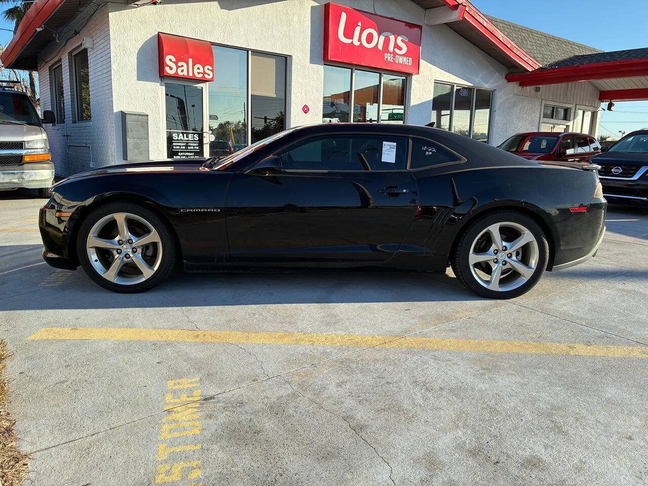 Used 2015 Chevrolet Camaro LT w/ RS Package RWD image 3