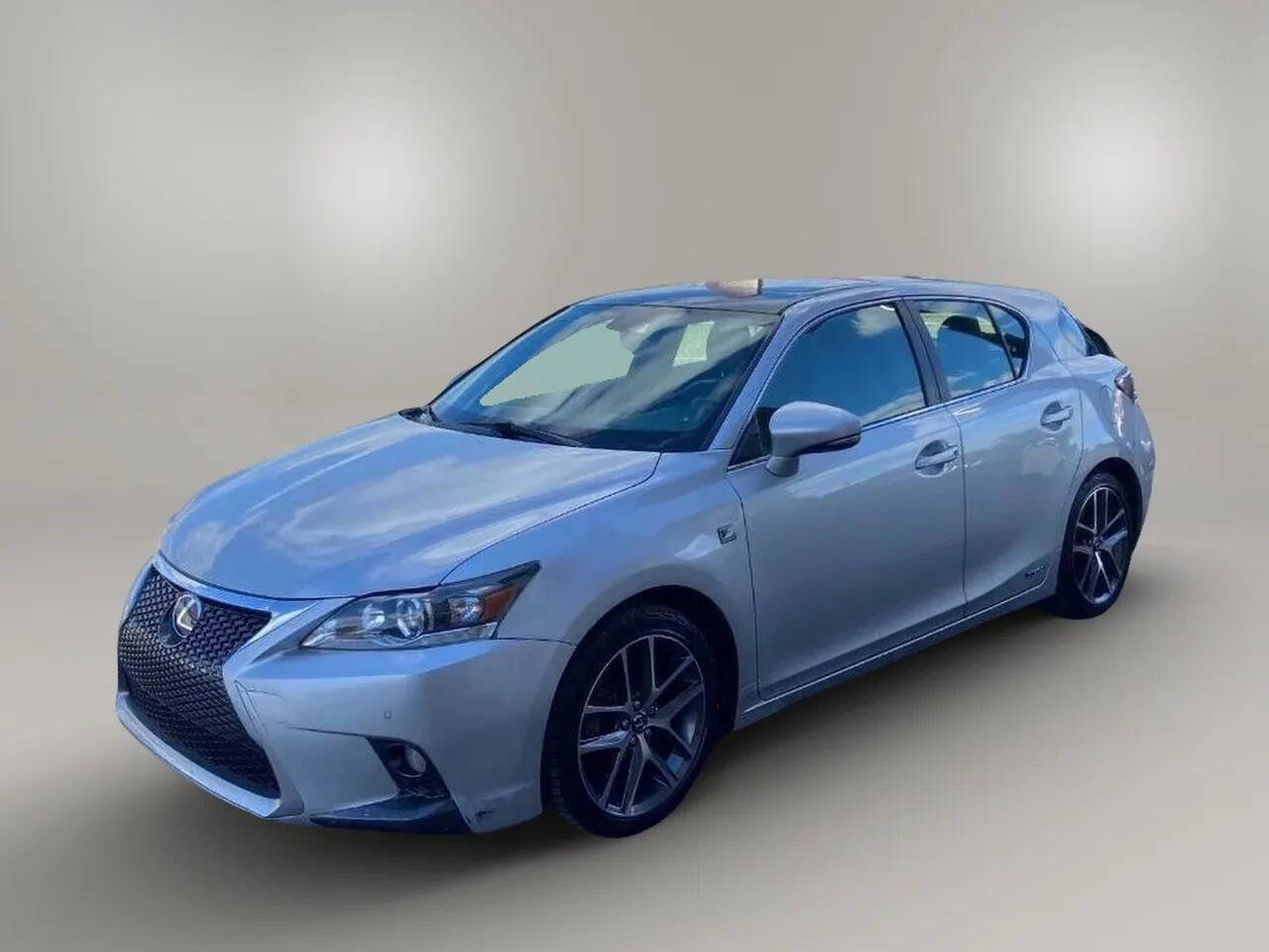 Used 2014 Lexus CT 200h Base 4dr Hatchback image 3