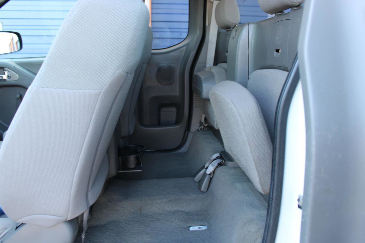 Used 2017 Nissan Frontier S image 34