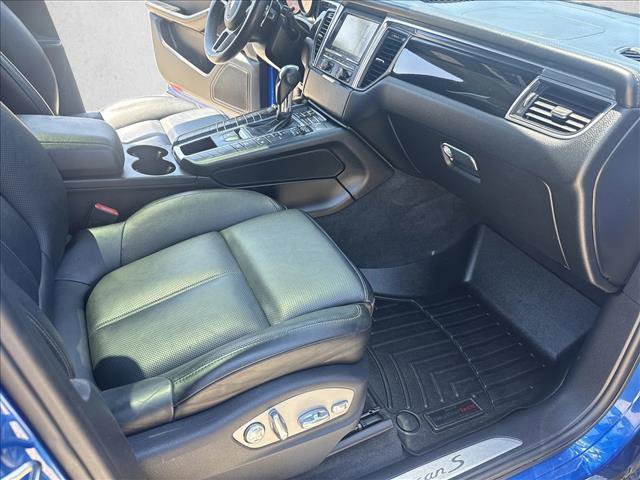 Used 2016 Porsche Macan S AWD/4WD image 19