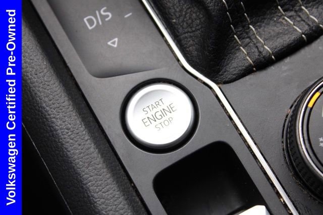 Used 2022 Volkswagen Atlas Cross Sport SE w/ Panoramic Sunroof Package image 34