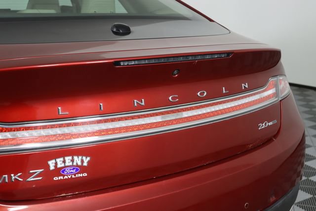 Used 2017 Lincoln MKZ Premiere image 19