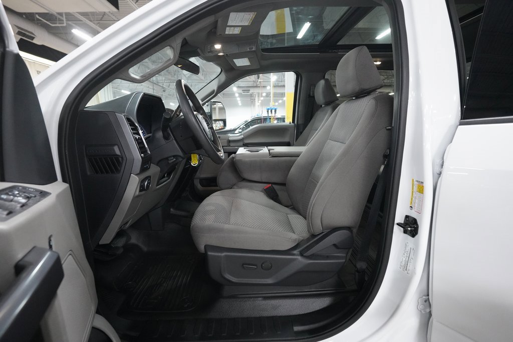 Used 2022 Ford F250 XLT w/ XLT Premium Package image 7