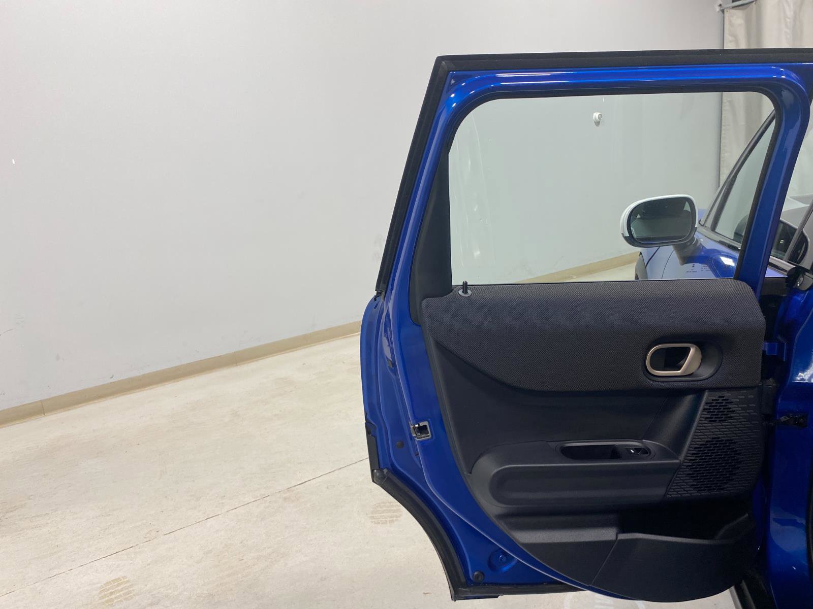 Certified 2025 MINI Cooper S image 22