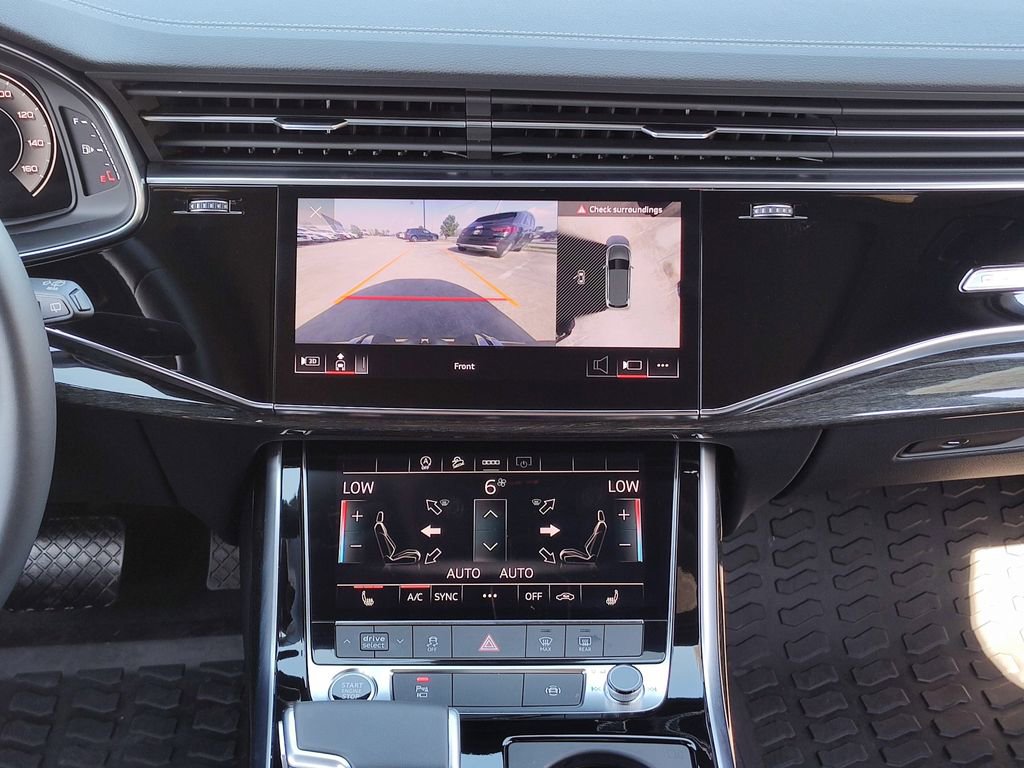 Certified 2025 Audi Q7 2.0T Premium w/ Convenience Package image 28