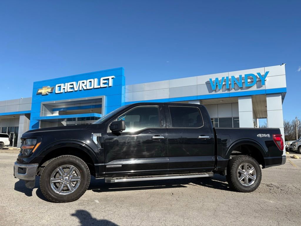 Used 2024 Ford F150 XLT w/ Mobile Office Package image 8