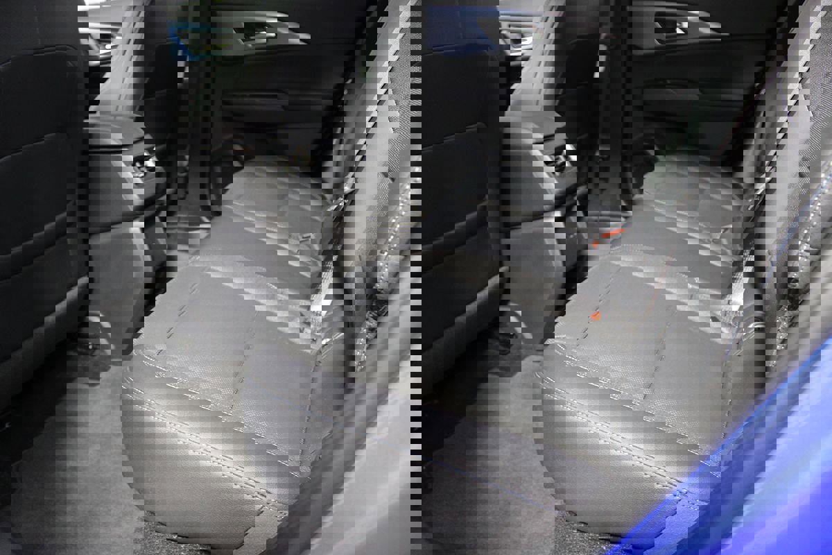 Used 2024 Chevrolet Equinox EV LT image 24