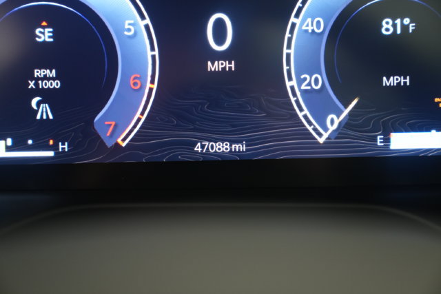 Used 2023 Jeep Grand Cherokee Summit AWD/4WD image 42