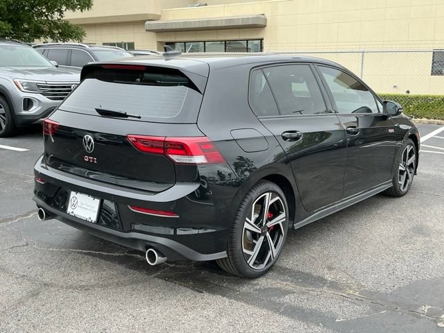New 2026 Volkswagen GTI SE FWD image 3
