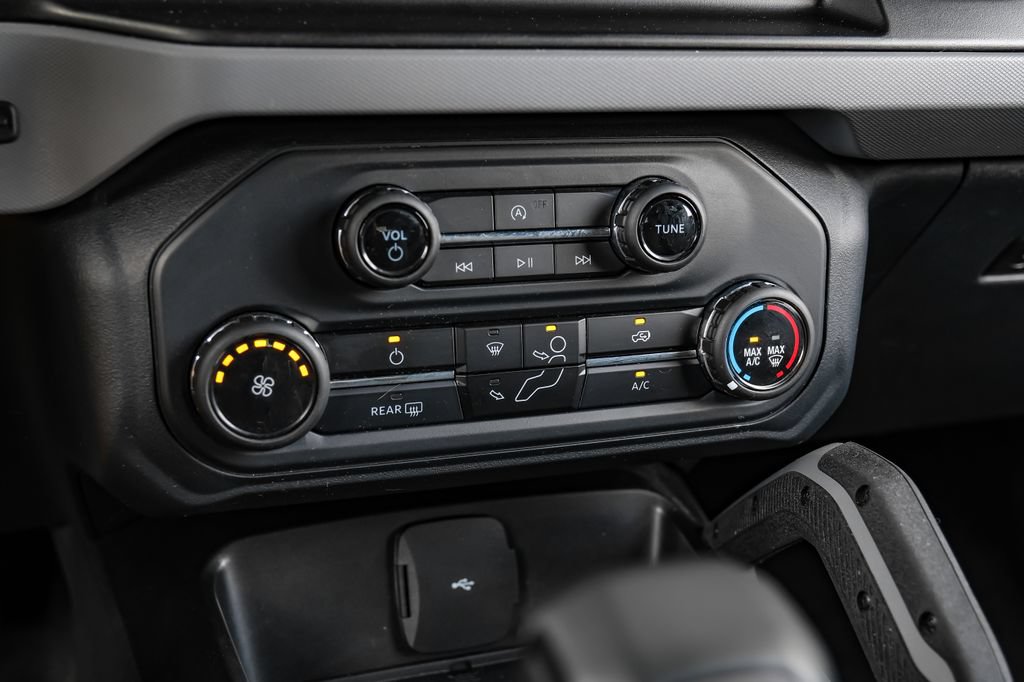 Used 2023 Ford Bronco Big Bend AWD/4WD image 36