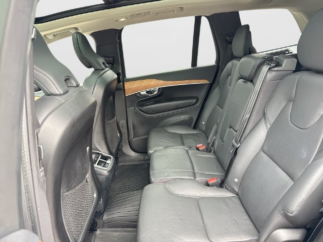 Certified 2023 Volvo XC90 B6 Plus w/ Protection Package Premier AWD/4WD image 28