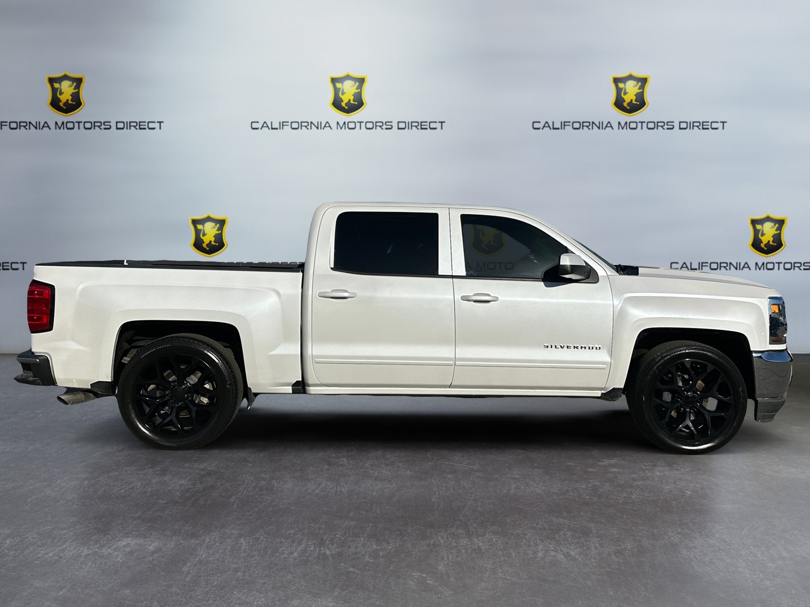 Used 2017 Chevrolet Silverado 1500 LT w/ All Star Edition RWD image 6