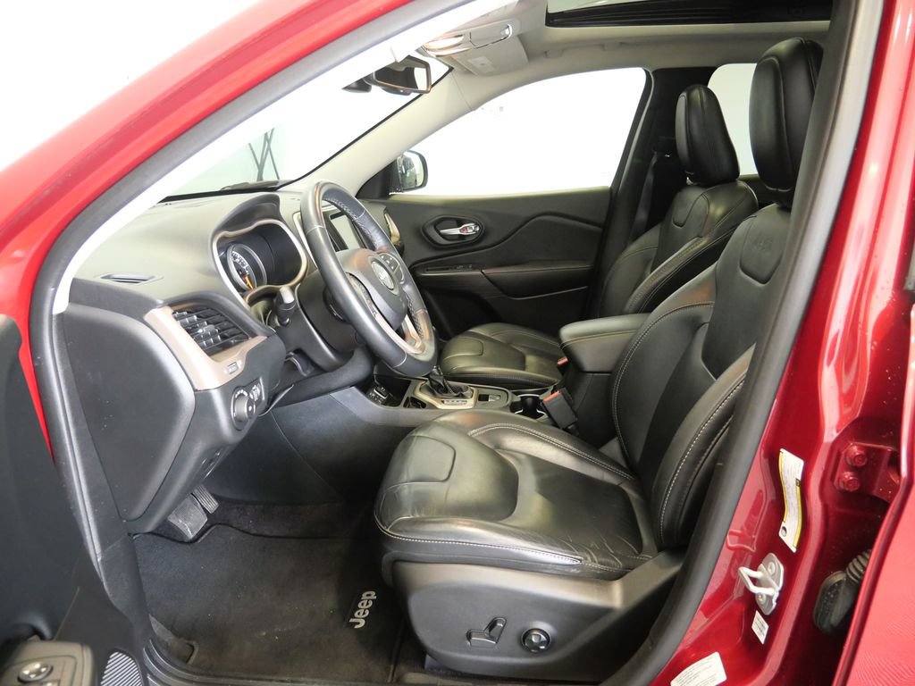 Used 2016 Jeep Cherokee Limited FWD image 15