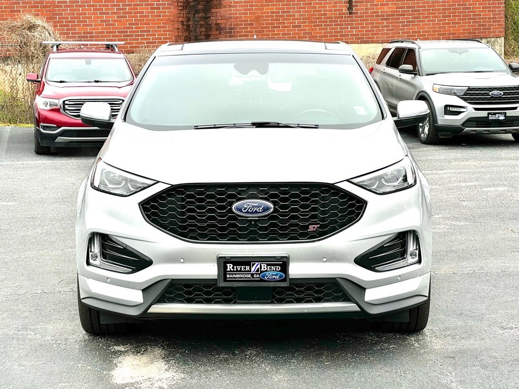 Used 2019 Ford Edge ST w/ Equipment Group 401A image 2