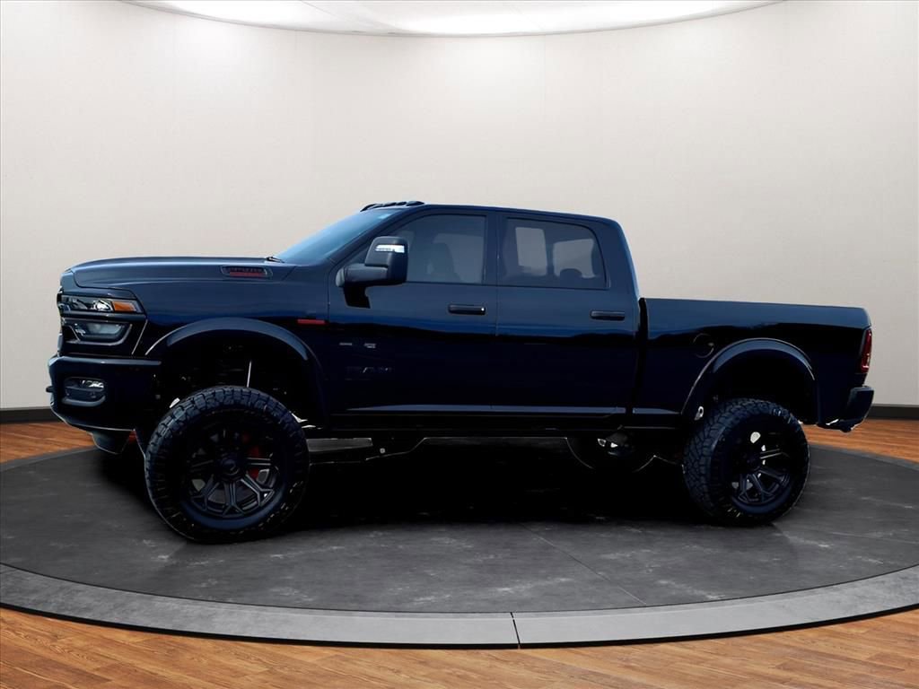 New 2025 RAM 3500 Big Horn AWD/4WD image 10