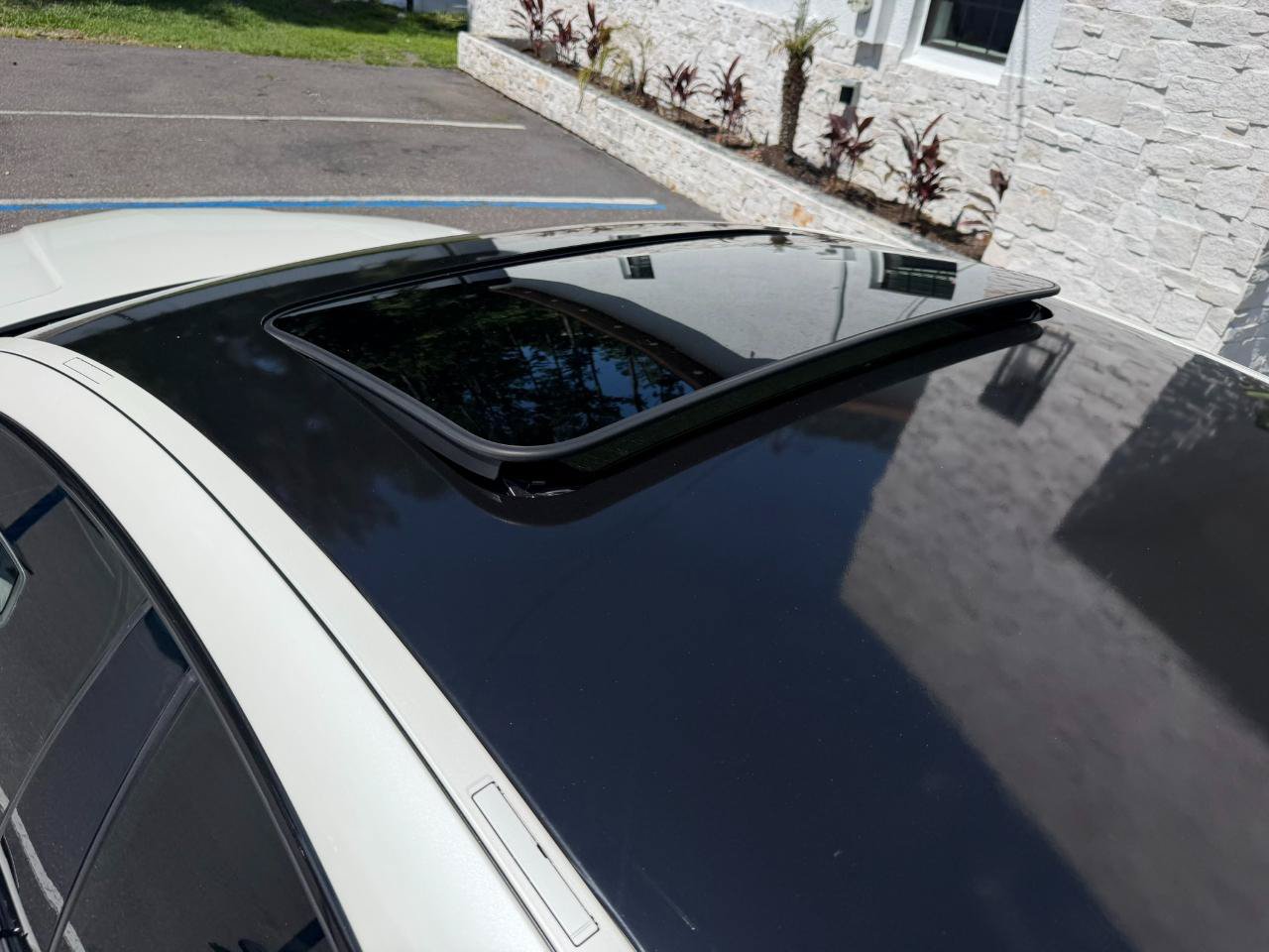 Used 2014 Mercedes-Benz CLS 63 AMG S-Model image 16