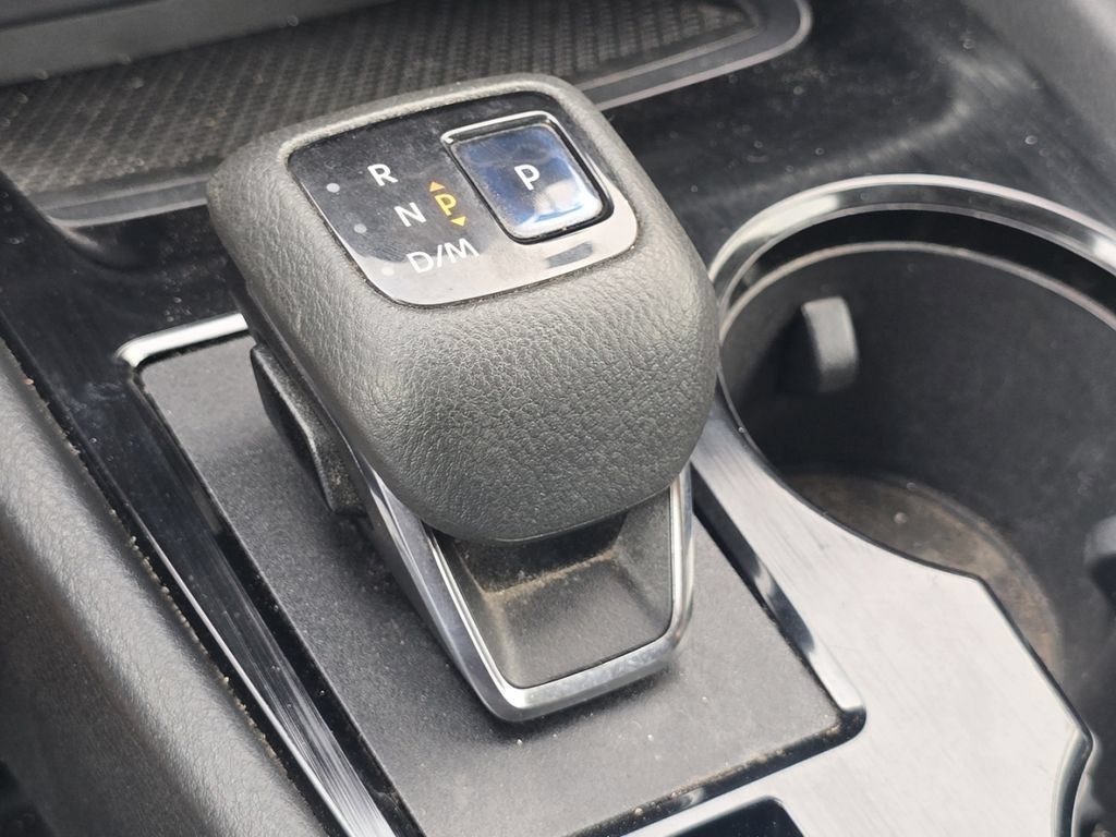 Used 2021 Nissan Rogue S AWD/4WD image 28
