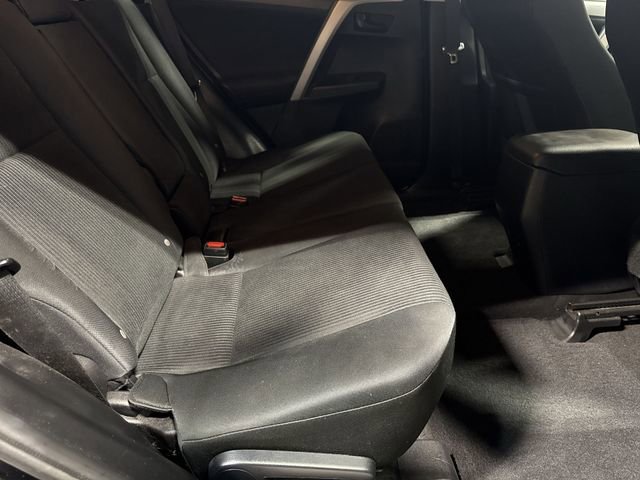 Used 2016 Toyota RAV4 LE image 24