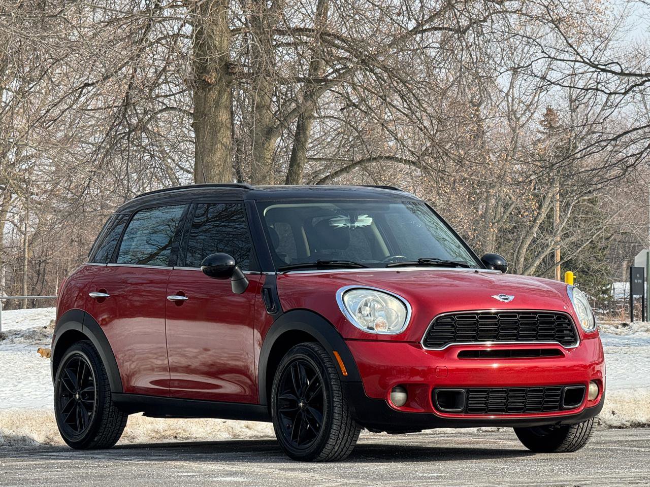 Used 2013 MINI Cooper Countryman S FWD image 2
