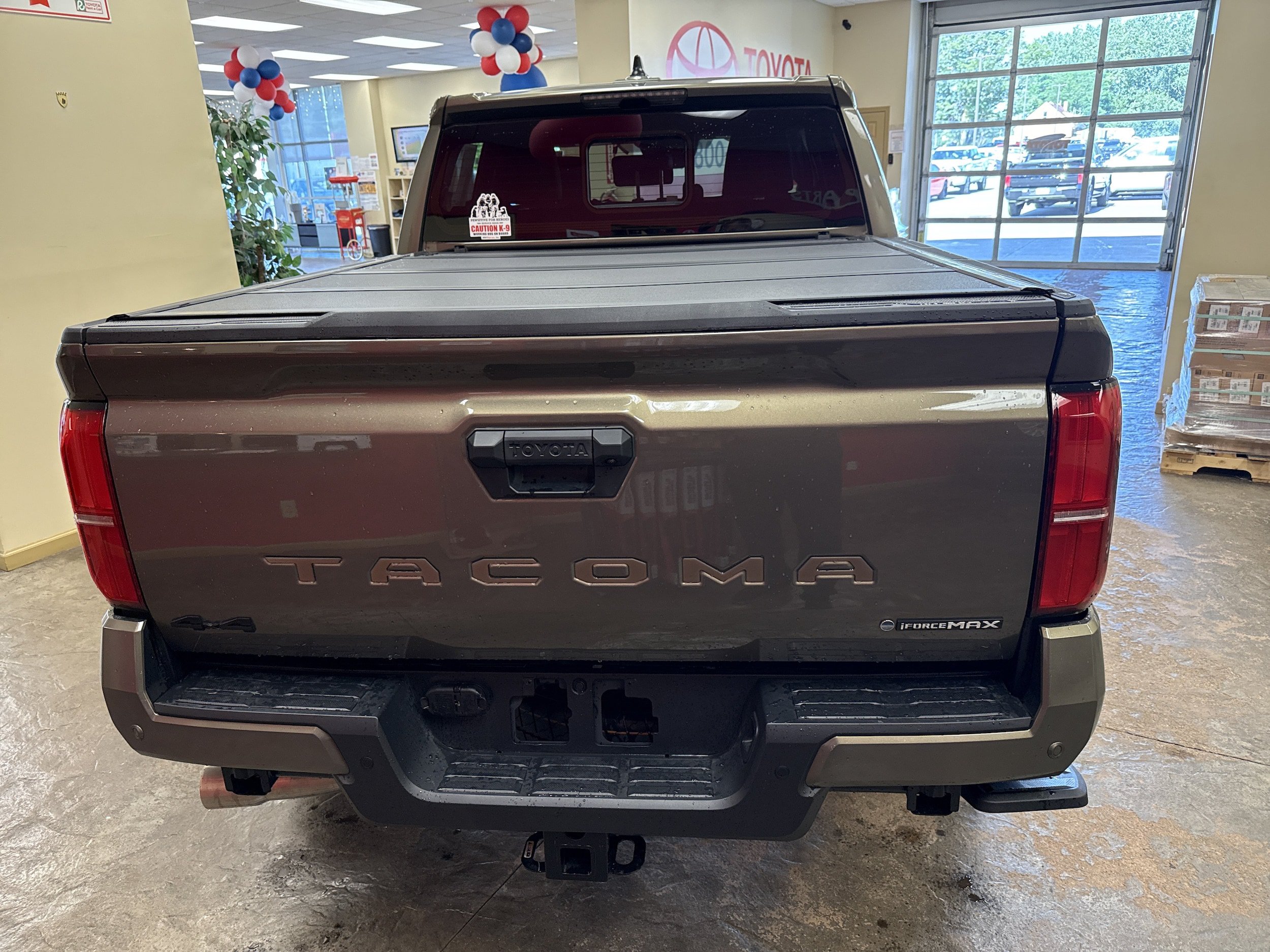 Used 2026 Toyota Tacoma TRD Sport w/ TRD Sport Upgrade Package AWD/4WD image 12