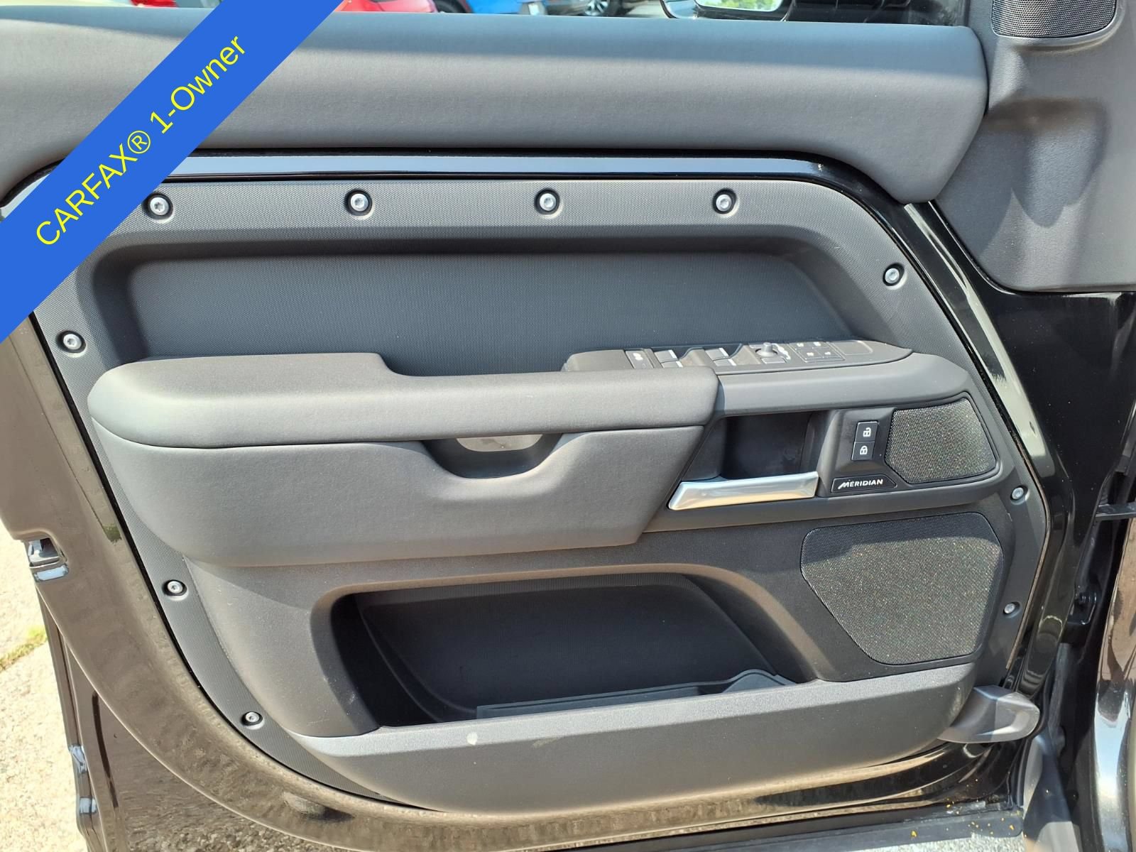 Used 2025 Land Rover Defender 110 S AWD/4WD image 14