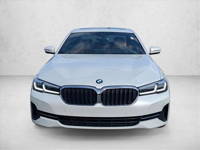Used 2023 BMW 540i w/ Premium Package image 2