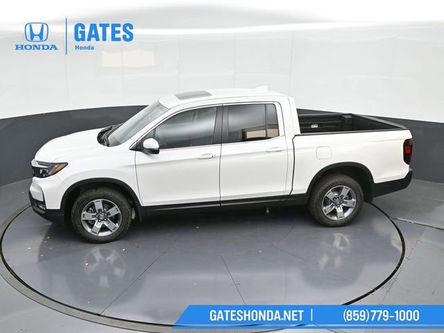 Certified 2025 Honda Ridgeline RTL image 55
