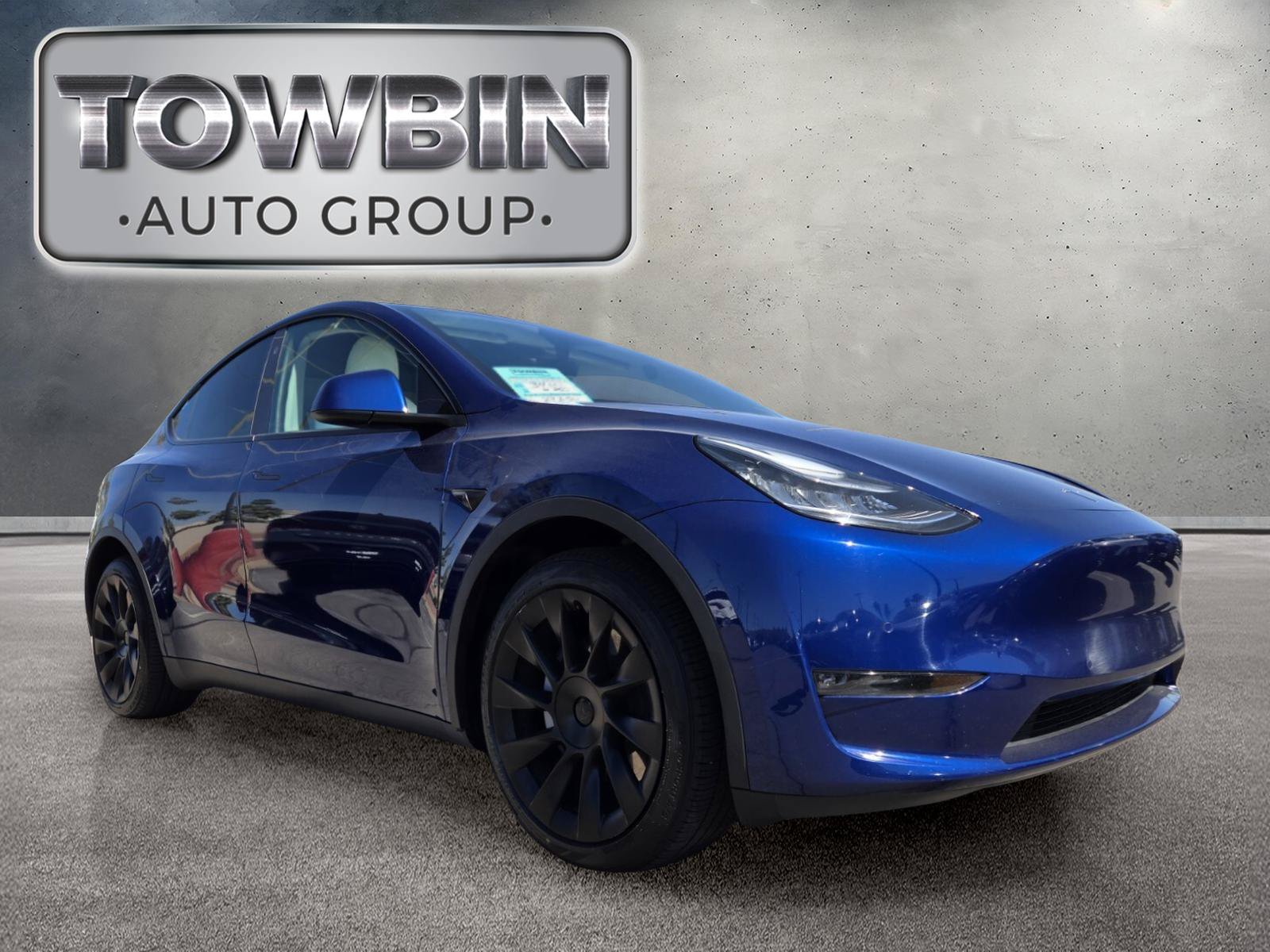 Used 2021 Tesla Model Y Long Range AWD/4WD image 2