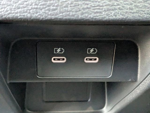 New 2026 Mitsubishi Outlander SE image 19