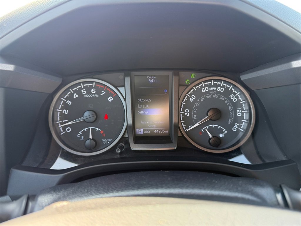 Used 2020 Toyota Tacoma SR5 image 14