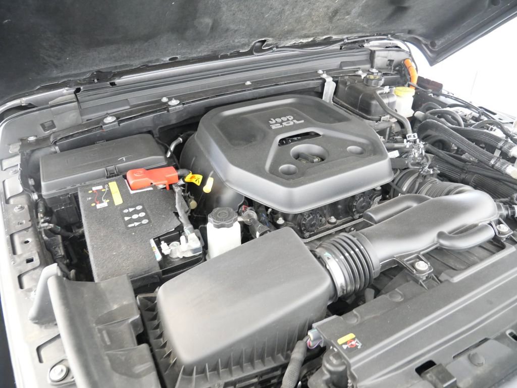 Used 2022 Jeep Wrangler Unlimited Rubicon 4xe w/ Cold Weather Group image 9