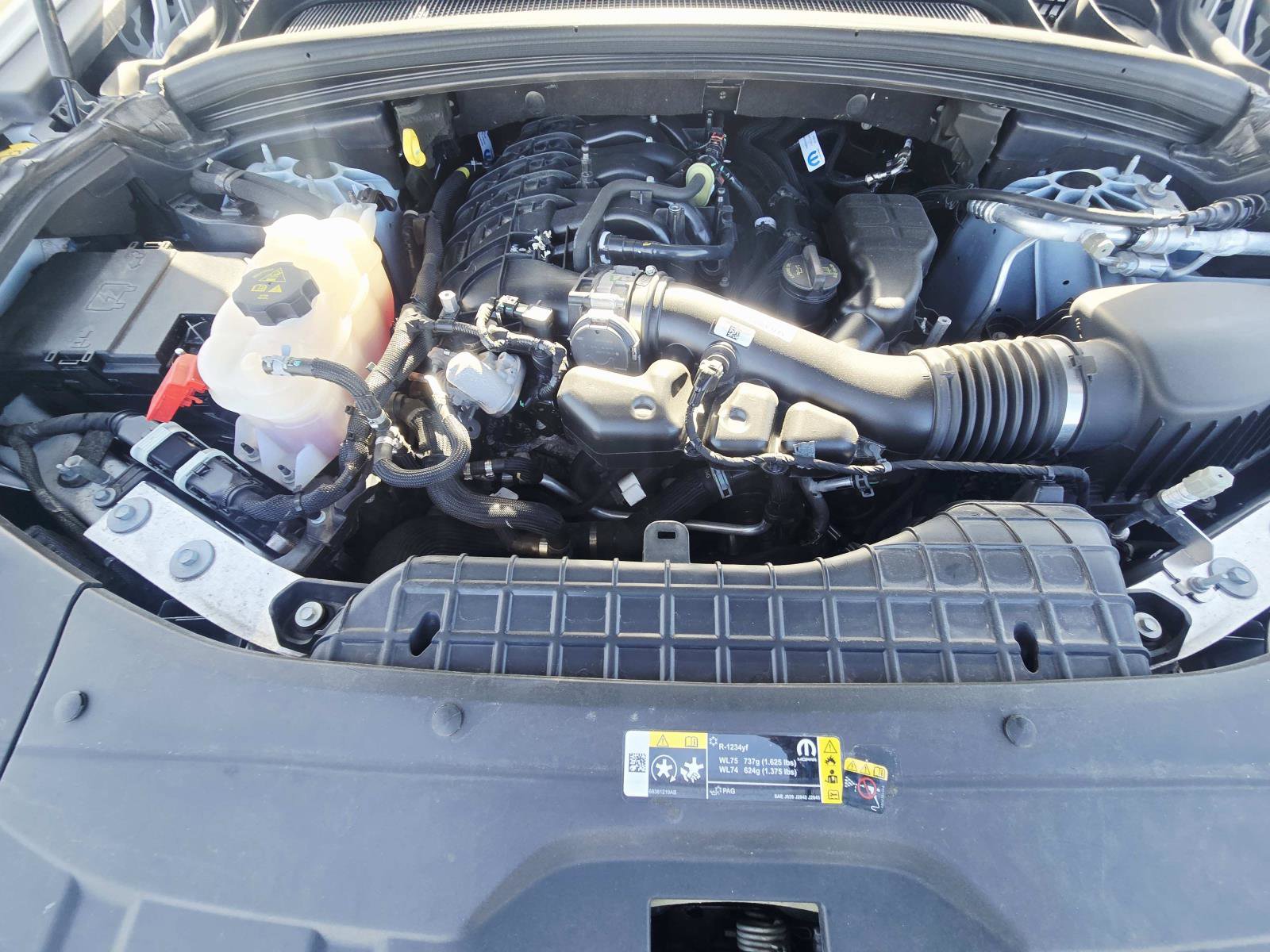 Used 2024 Jeep Grand Cherokee Limited w/ Luxury Tech Group II image 19