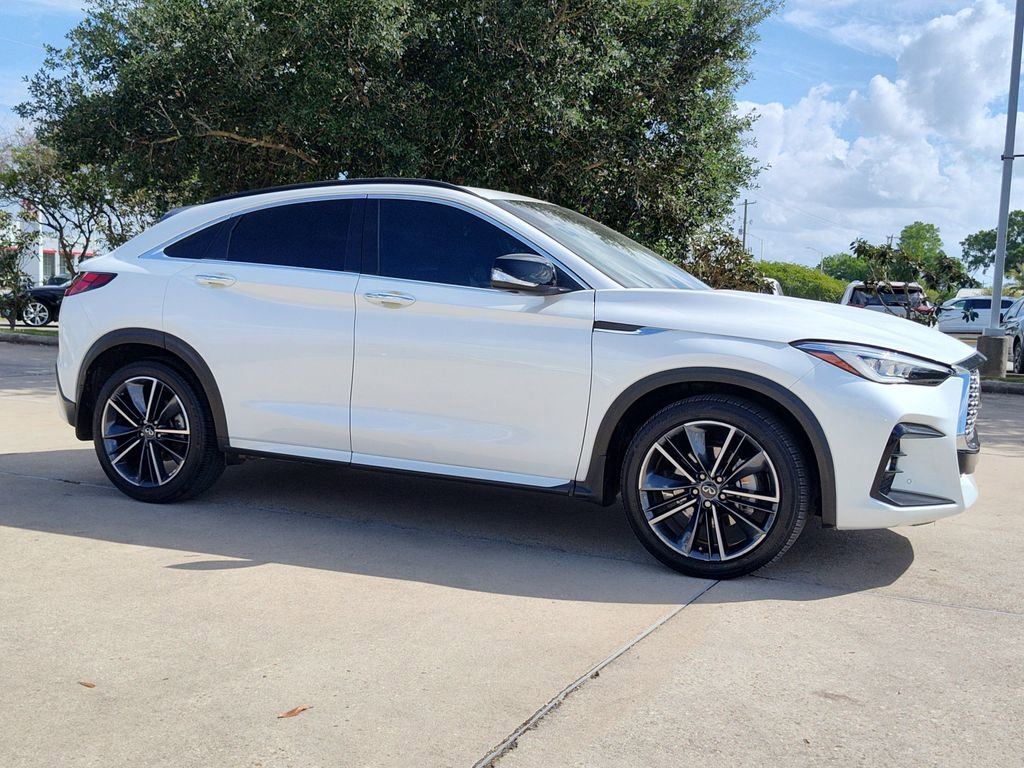 Used 2025 INFINITI QX55 Essential w/ Cargo Package image 13