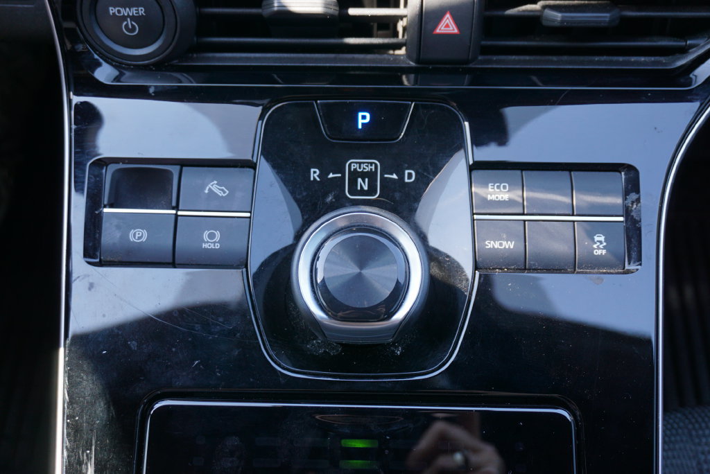 Used 2024 Toyota bZ4X FWD image 24