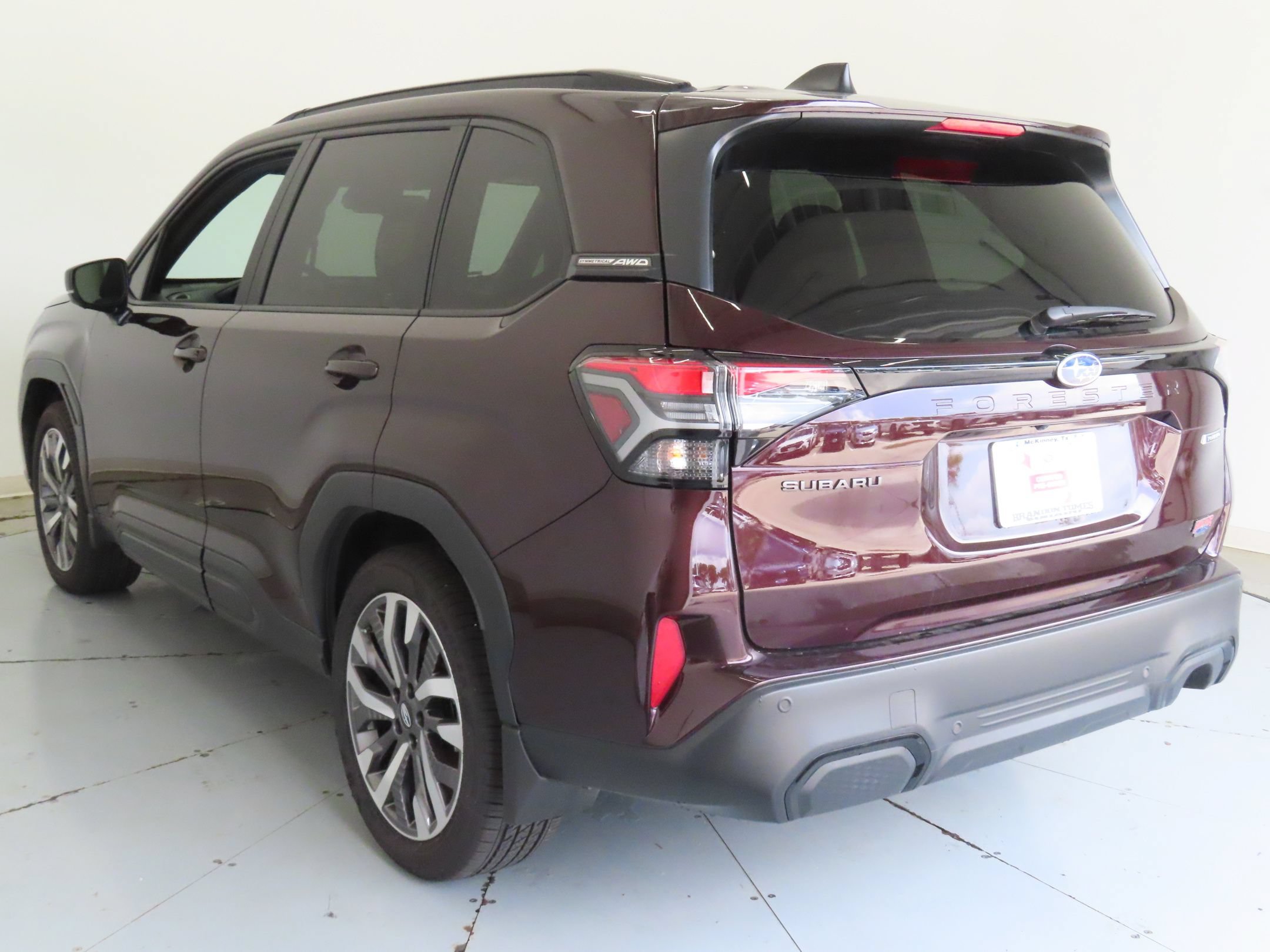 Used 2026 Subaru Forester Touring AWD/4WD image 6