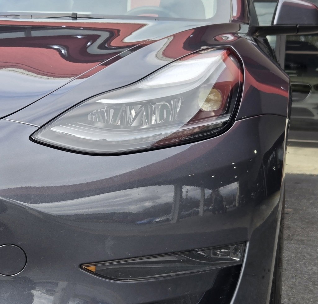 Used 2023 Tesla Model 3 Standard Range image 12