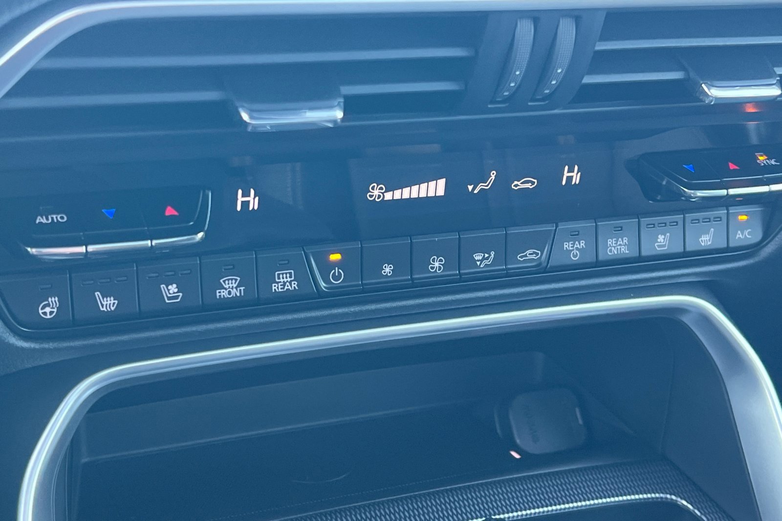 New 2026 MAZDA CX-90 3.3 Turbo w/ Premium Sport Pkg image 18