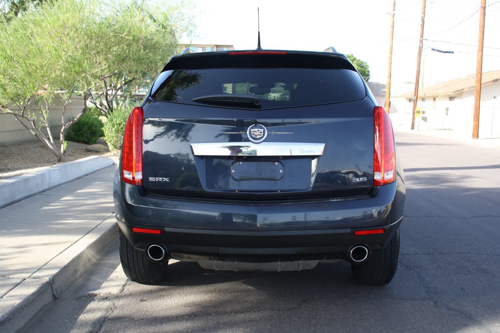 Used 2014 Cadillac SRX Luxury w/ Driver Awareness Package FWD image 5