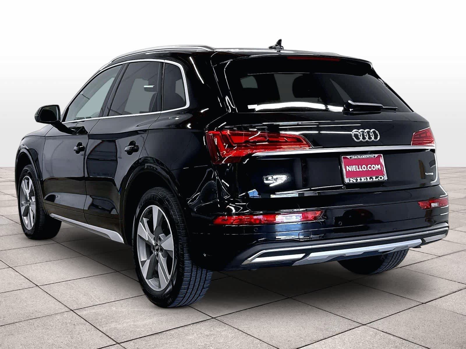 Used 2022 Audi Q5 2.0T Premium Plus w/ Premium Plus Package AWD/4WD image 13